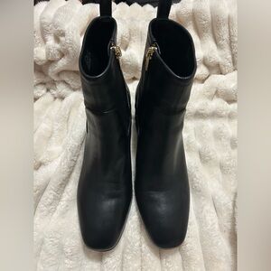 Authentic Coach Black Leather Ankle Booties with Gold Zipper and gold logo